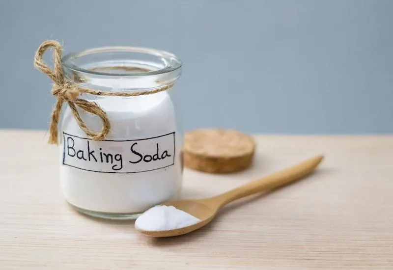 Một trong những cách trị hôi chân hiệu quả đó là dùng baking soda